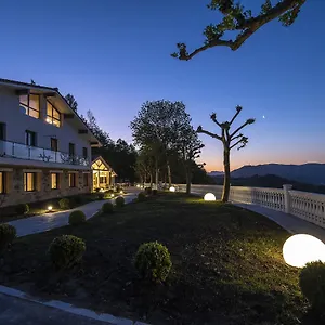 3* Hotel Ixua Hotela
